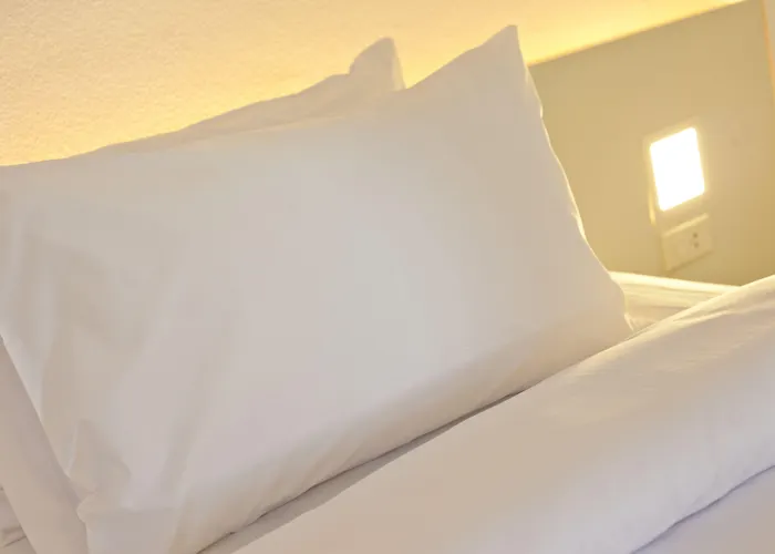 Bed Phrasingh-Adults Only